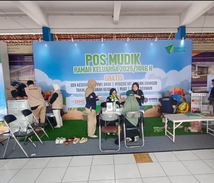 Sudin Kesehatan Jakarta Selatan menyiapkan pos komando untuk pelayanan kesehatan gratis.