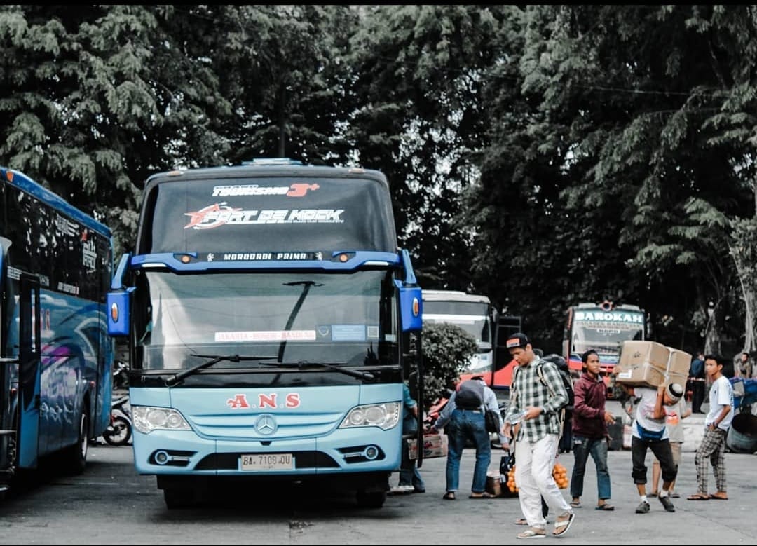 Jumlah Penumpang Bus Alami Penurunan, Terminal Kampung Rambutan Masih Sepi
