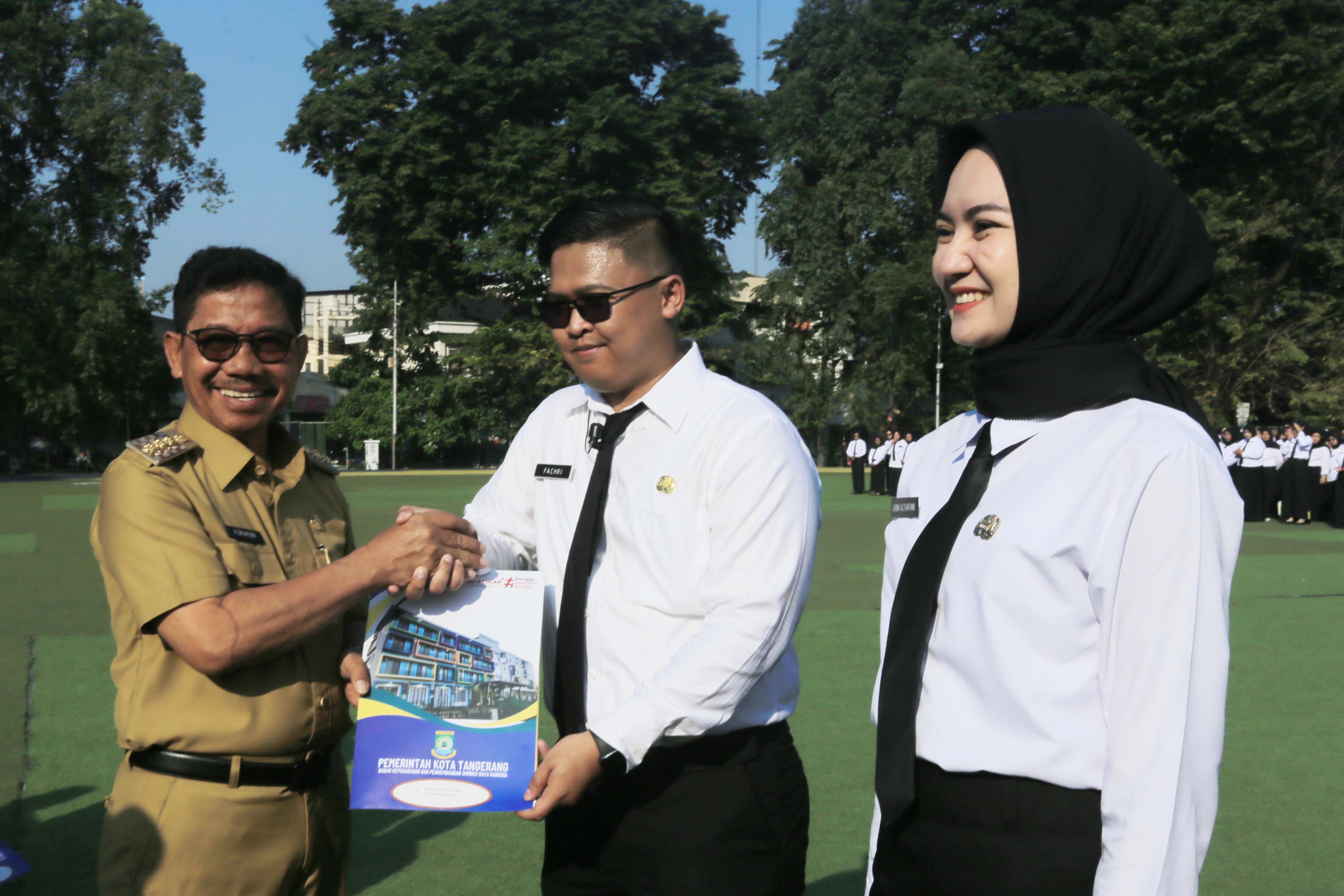 Wali Kota Tangerang Sachrudin Lantik 3.419 Pegawai Honorer Menjadi PPPK