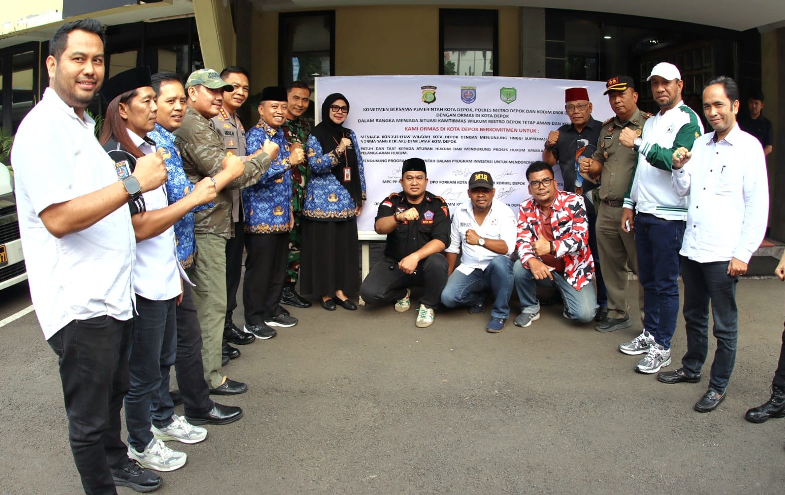 Wali Kota Depok Minta Ormas Mengerti Penertiban Atribut