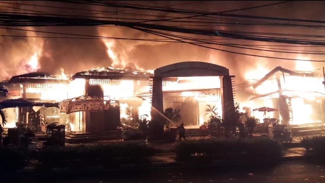 500 Kios di Pasar Taman Puring Ludes Terbakar, Ini Awal Mula Terjadi Kebakaran!