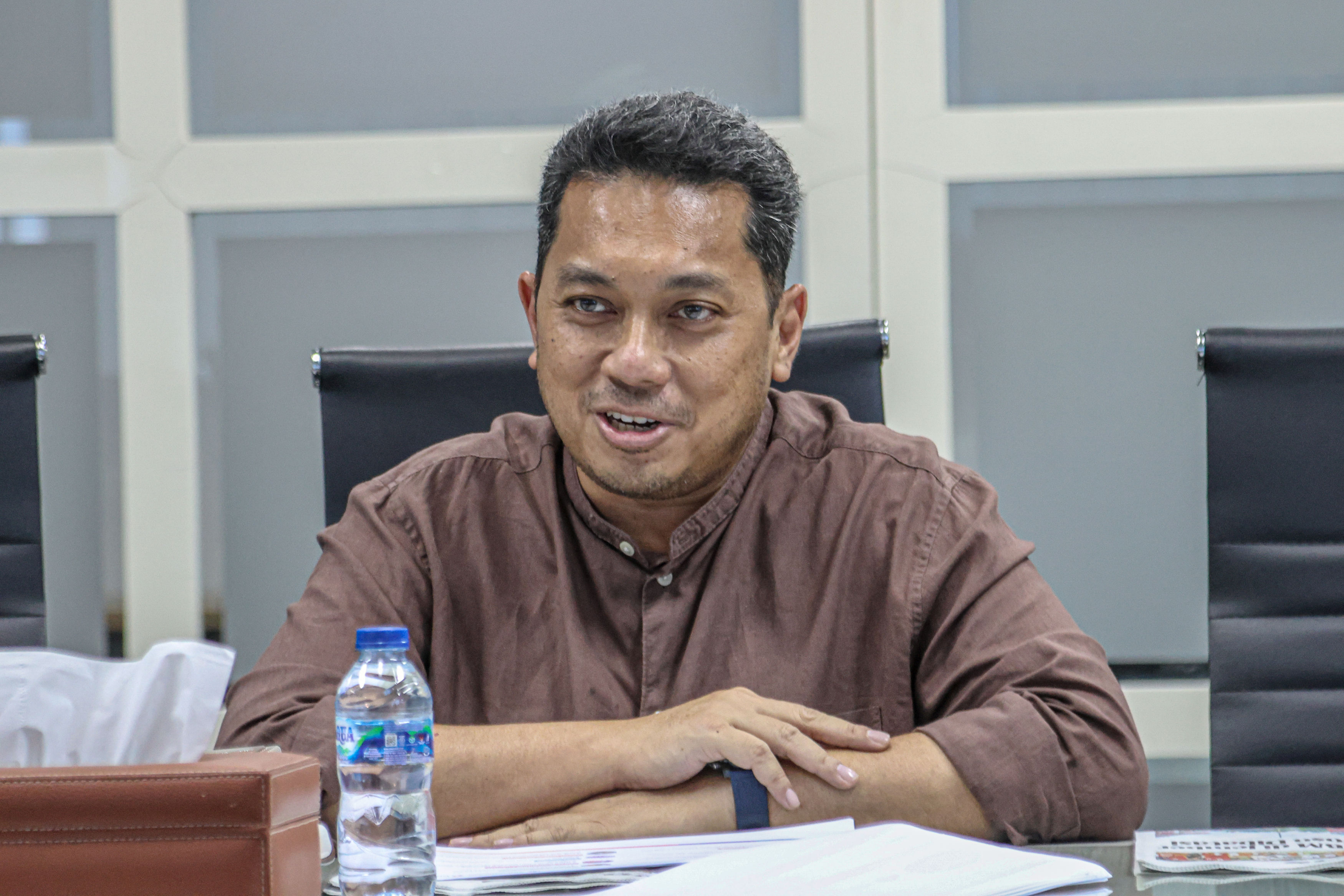 Direktur Utama (Dirut) Dharma Jaya Raditya Endra Budiman di ruang Redaksi Jawa Pos Jakarta, Rabu (30/7).