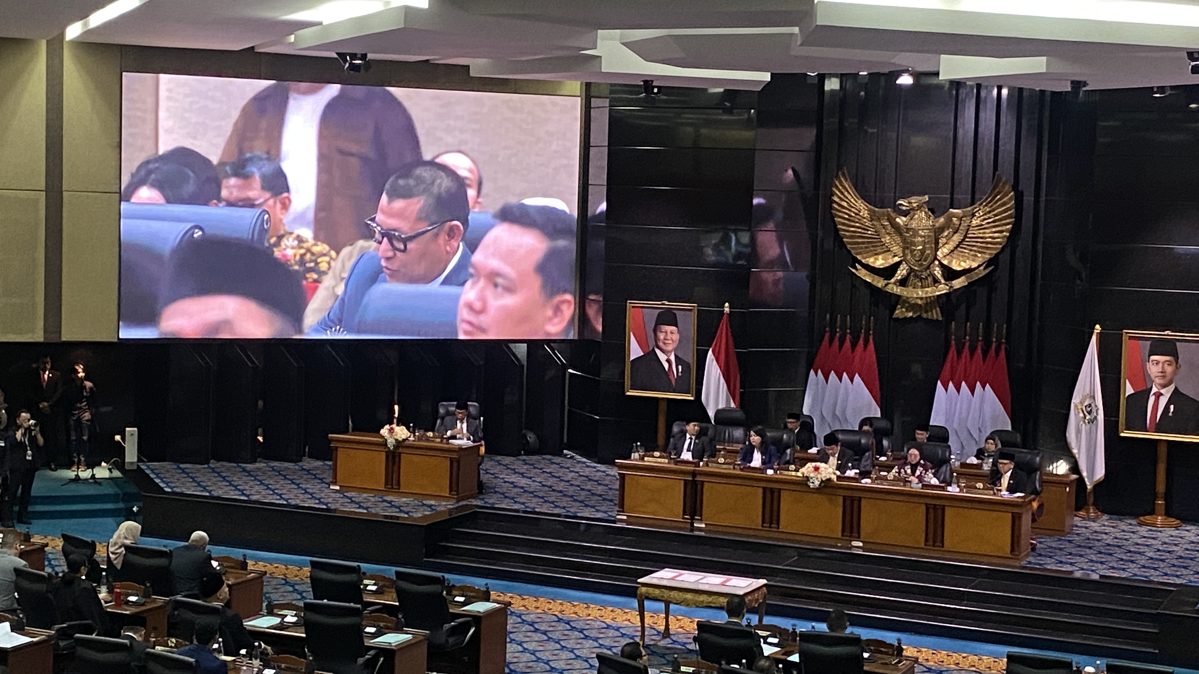 DPRD DKI Soroti Kasus Anak Putus Sekolah, Gubernur DKI Sebut Sudah Membagi KJP kepada 707.622 Siswa