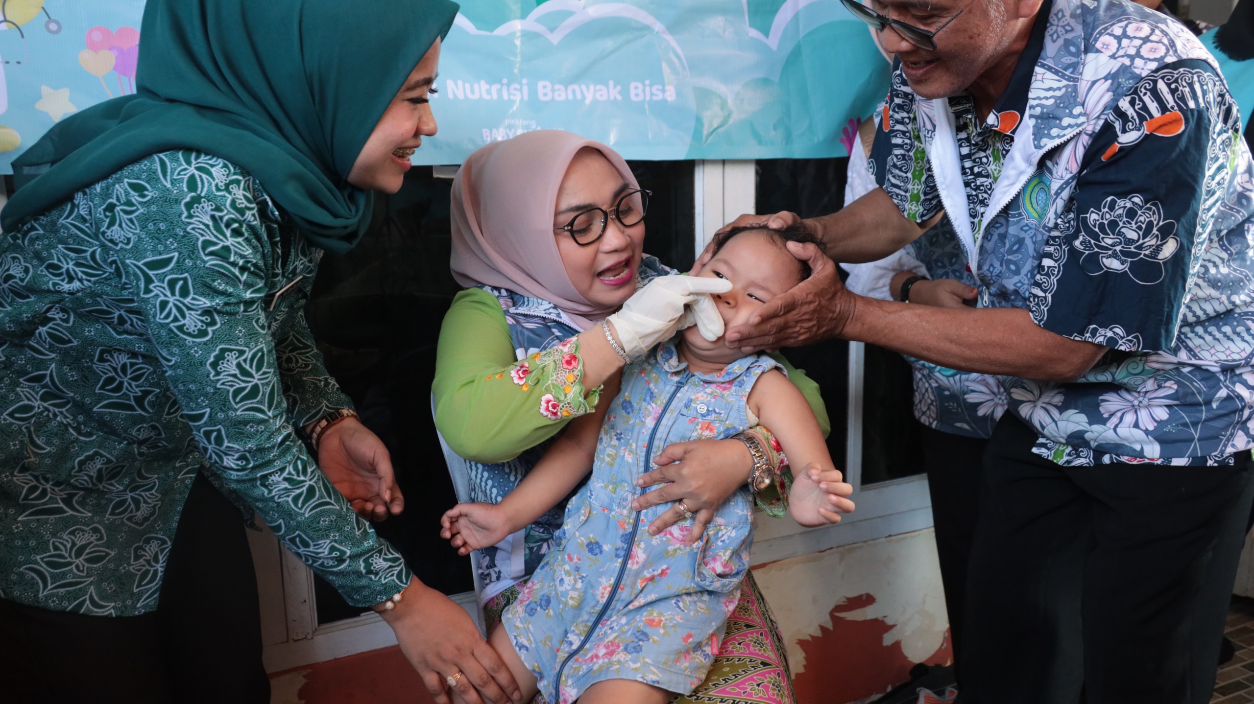Ketua TP PKK Kota Bekasi Monitoring Pemberian Vitamin A
