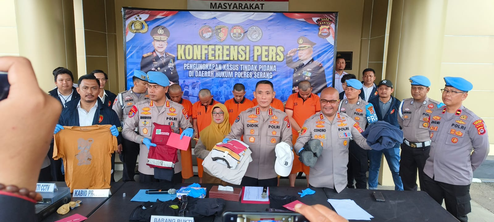 Satu Sudah Jadi Tersangka! Dua Brimob Terlibat Penganiayaan Pegawai KLH dan Wartawan di Serang 