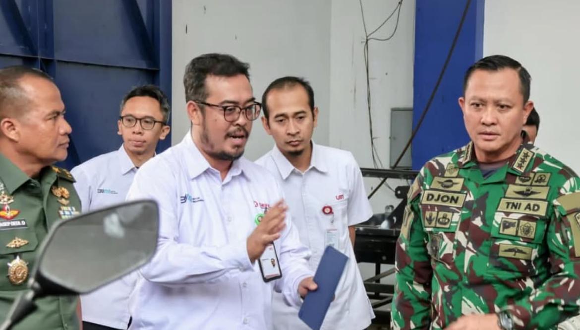 Panglima Kopassus Apresiasi Produksi NVG Gen-4, Thermal, dan Laser Point di PT Len Industri