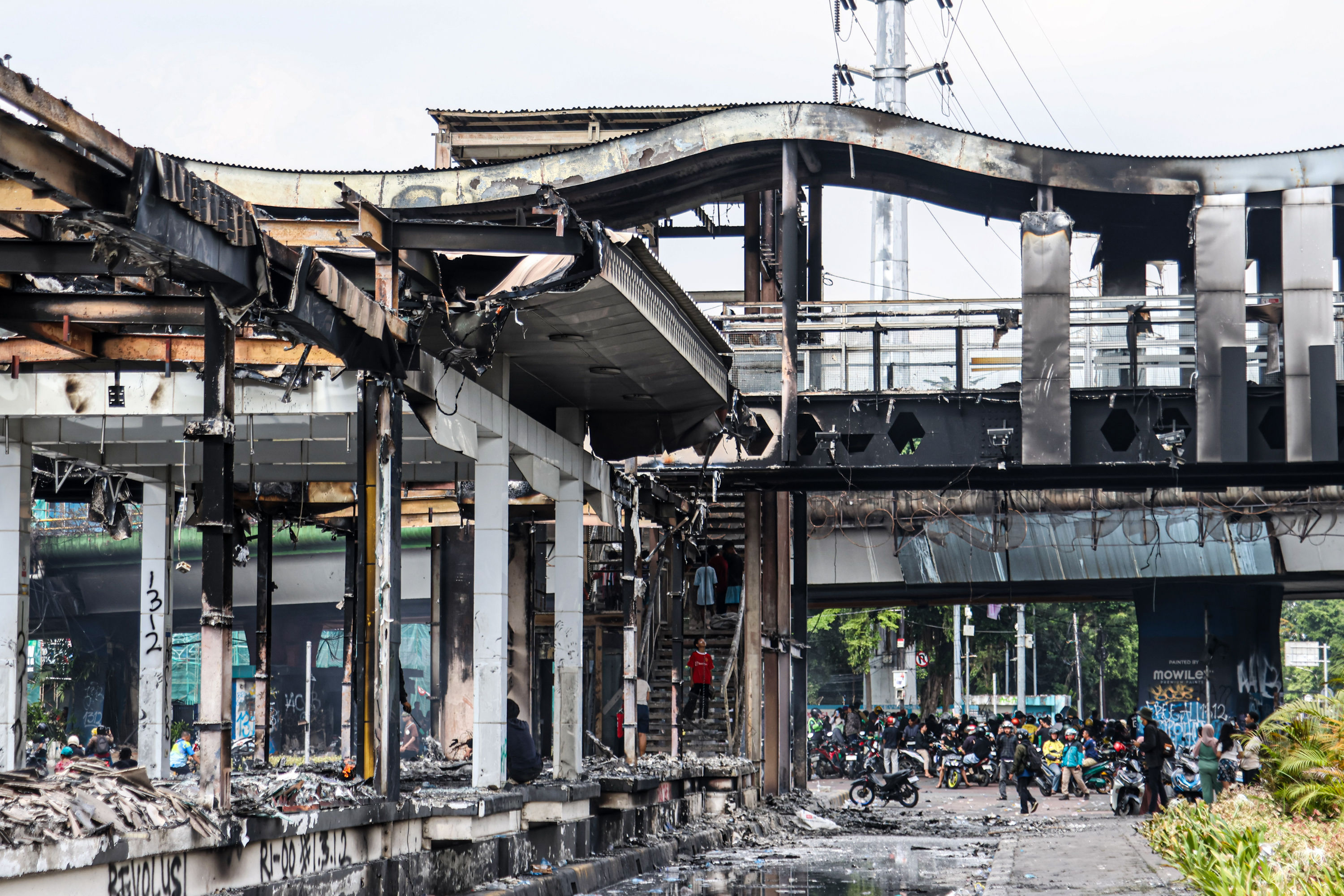 PT Transportasi Jakarta Pastikan Layanan Berjalan Normal, Kerusakan Halte Transjakarta Pasca Aksi Unjuk Rasa Bakal Segera Diperbaiki 
