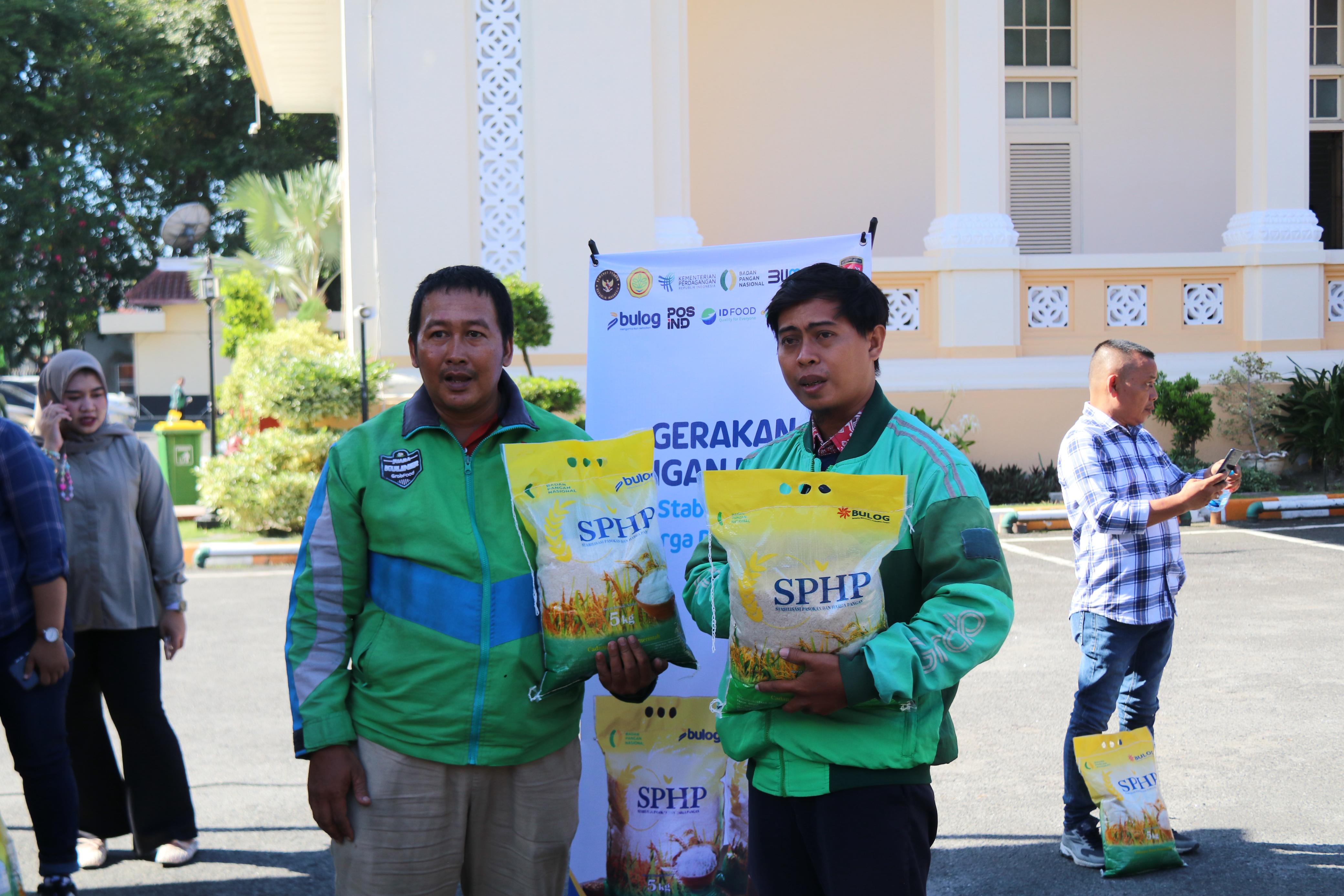 Distribusi Beras Murah Diperluas, Salurkan 195 Ton SPHP ke Tiga Pulau