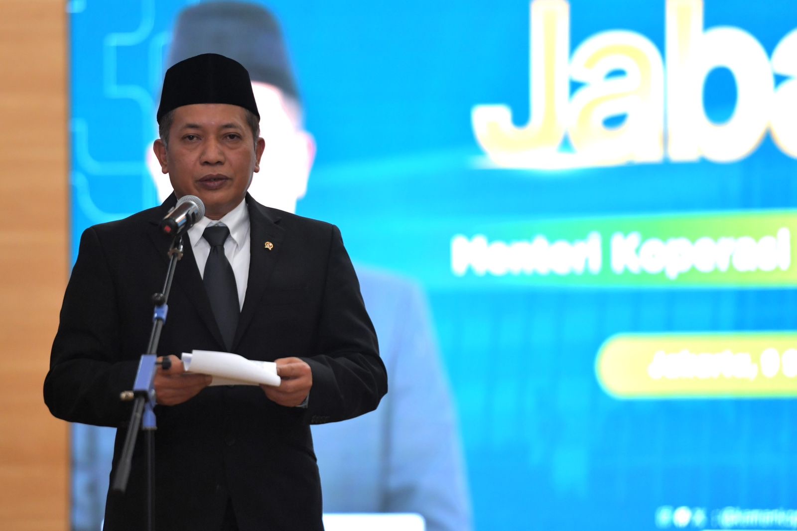 Resmi Jabat Menkop, Ferry: Kita Akselerasi Pembangunan Koperasi Menjadi Lebih Baik dan Maju   