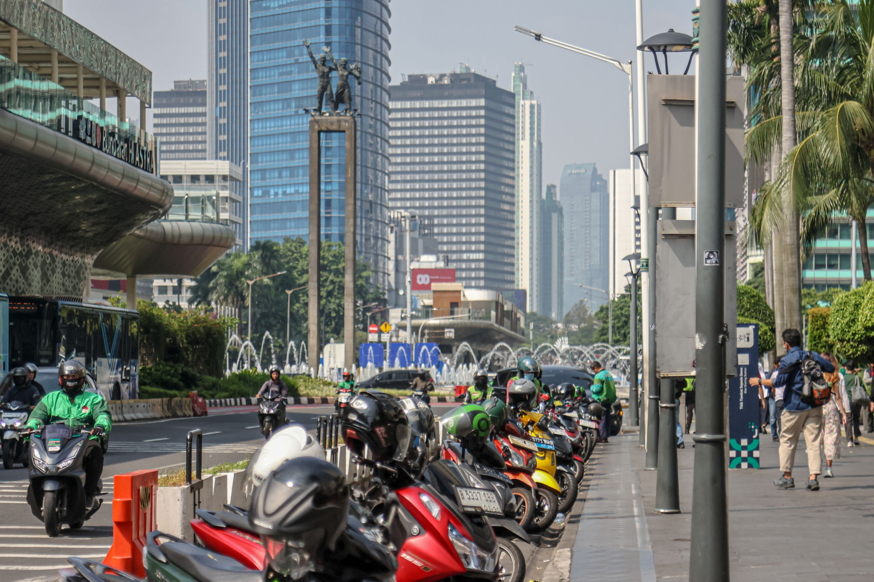 Kenaikan Tarif Parkir Jakarta Masih Dikaji, Ini yang Dikatakan Gubernur Pramono!