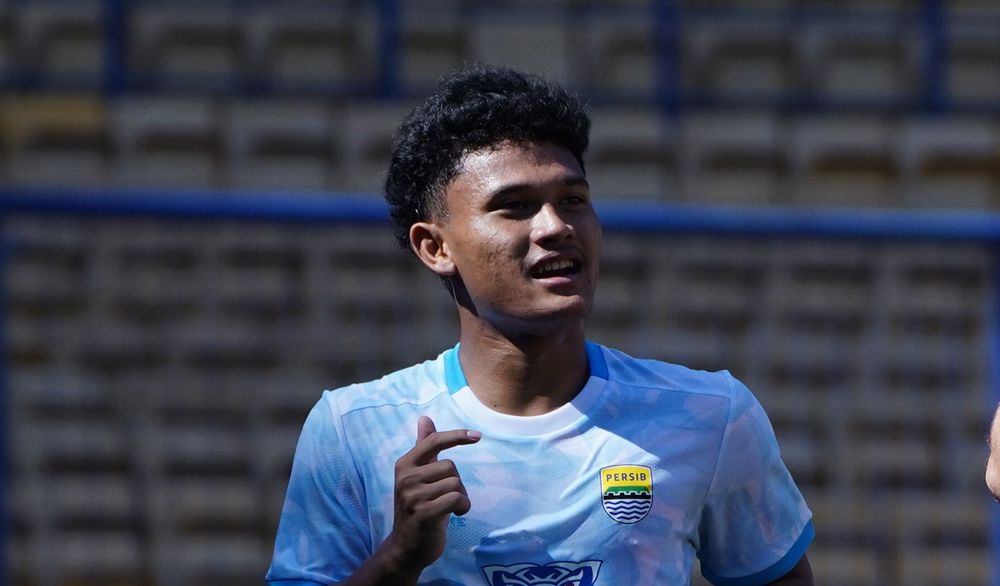 Mengintip Peluang Winger Muda Persib Zulkifli Lukmansyah Debut Asia! Mental Maung Bandung Makin Kuat Jelang Lawan Lion City Sailors di ACL Two 2025