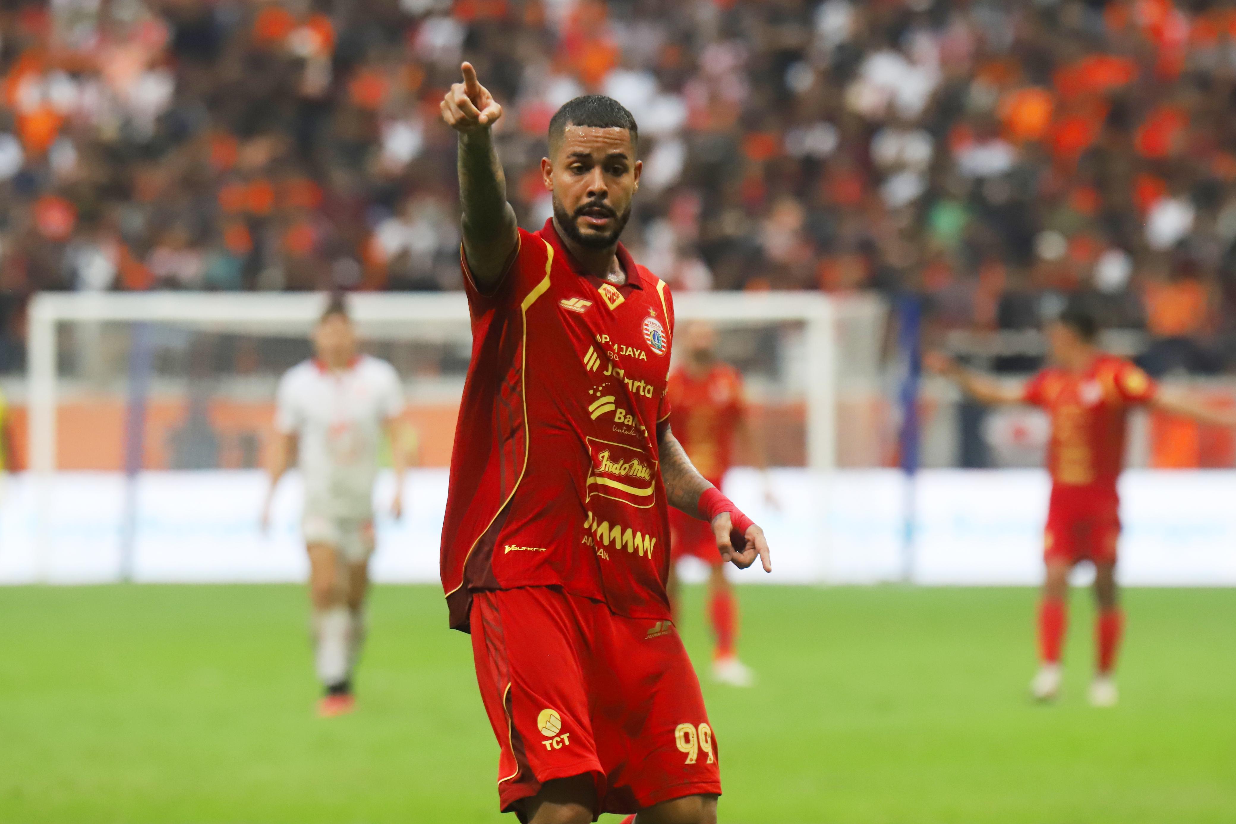 Penyerang Persija Maxwell Souza tidak mengikuti sesi latihan karena bermasalah dengan pencernaan.