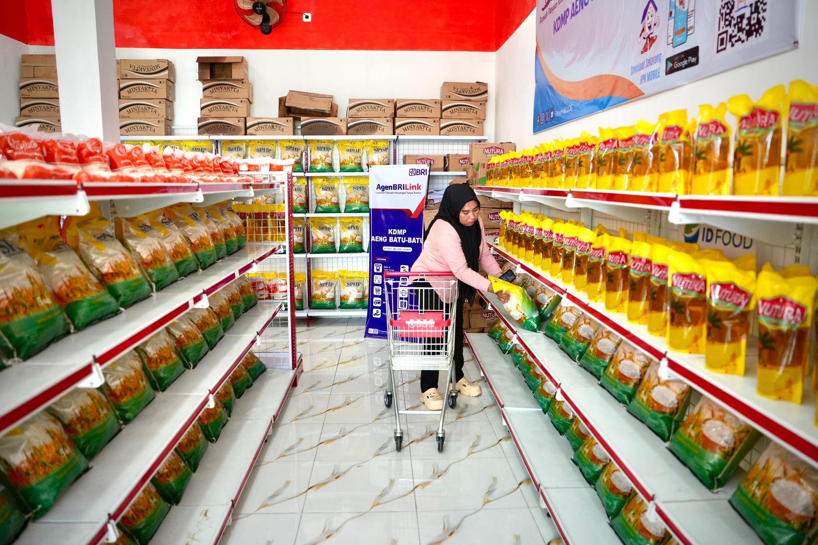 Kopdes Merah Putih Desa Aeng Batu-Batu jadi semangat baru warga.