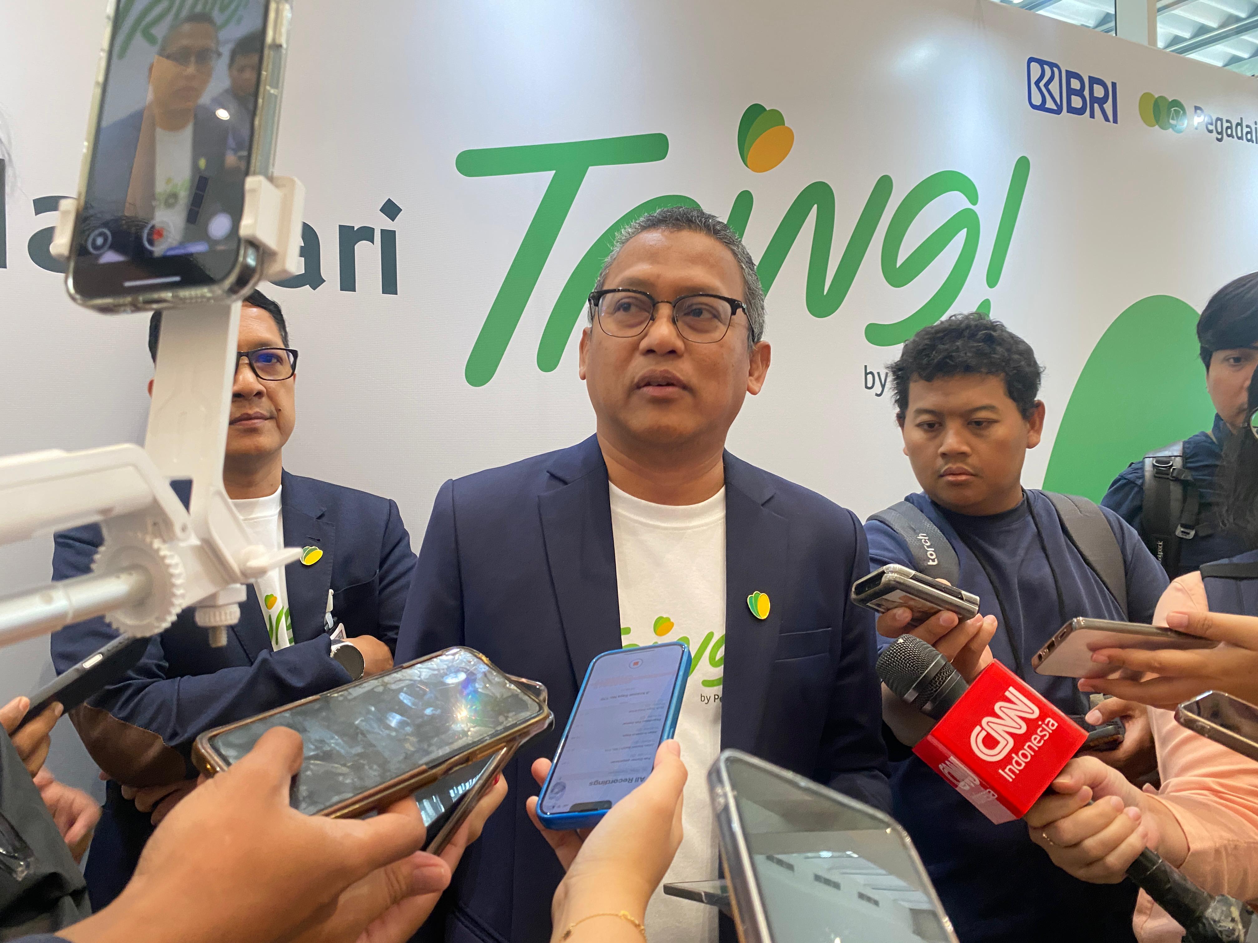 Direktur Utama PT Pegadaian Damar Latri Setiawan diwawancarai di Ballroom The Gade Tower, Jakarta Pusat, Rabu (8/10).