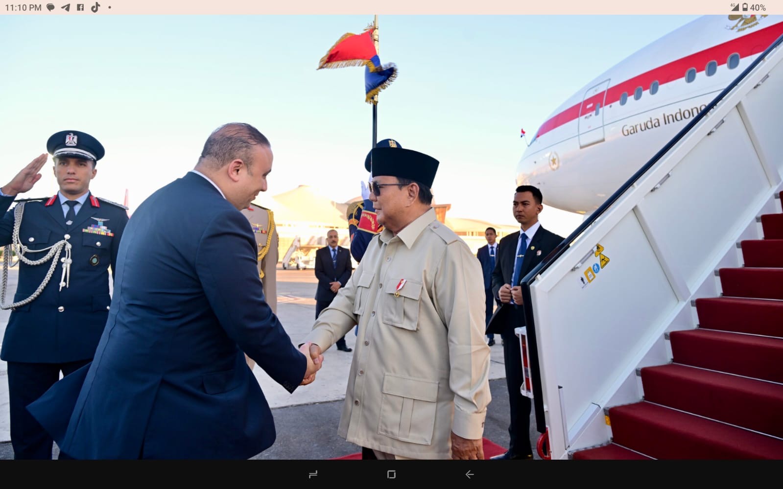 Presiden Prabowo Subianto tiba di Bandar Udara Internasional Sharm El-Sheikh, Mesir, 13 Oktober 2025. Dia akan menghadiri Konferensi Tingkat Tinggi (KTT) yang membahas perdamaian Gaza.