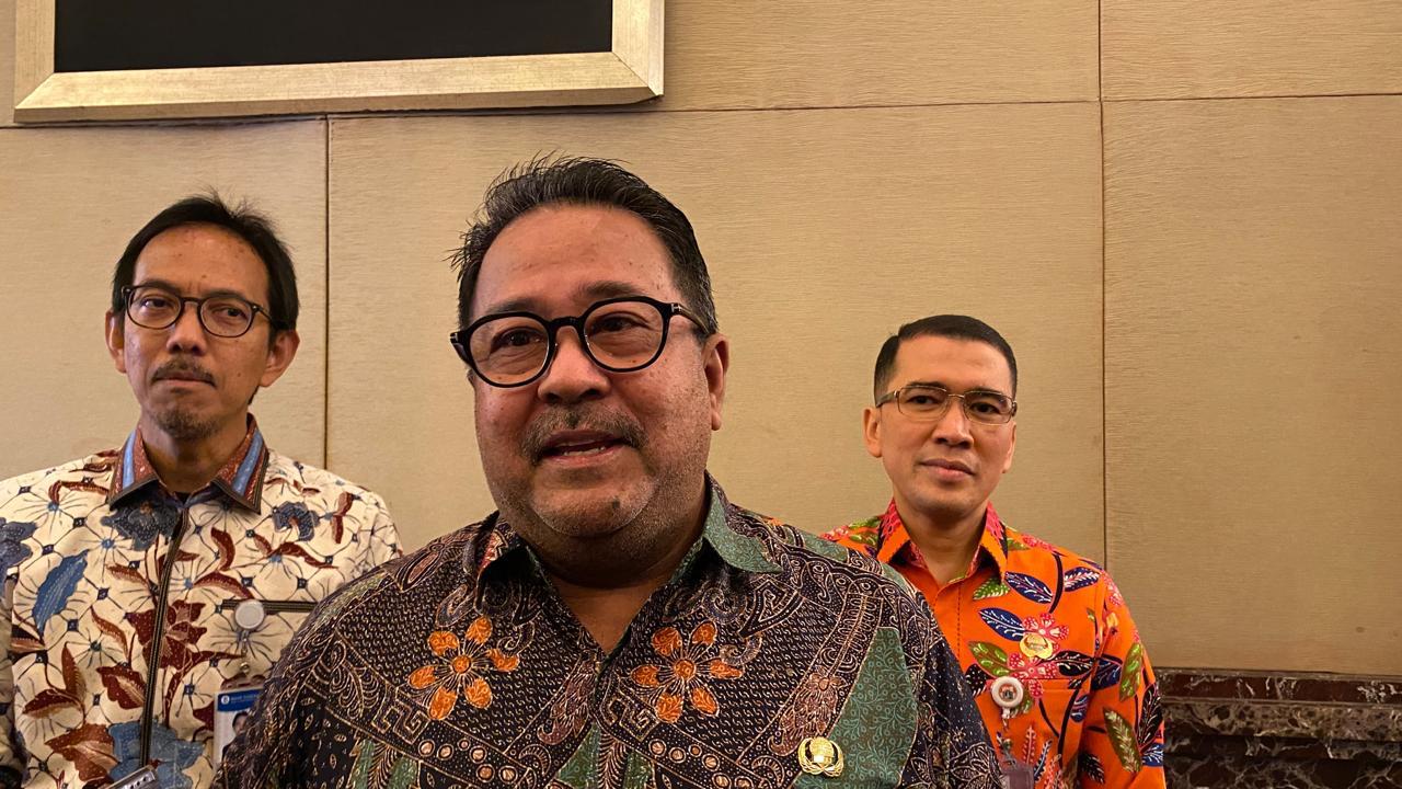 Wakil Gubernur DKI Rano Karno siap menjadikan Jakarta sebagai kota sinema.
