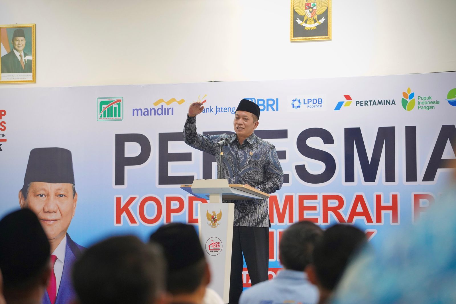 Menteri Koperasi (Menkop) Ferry Juliantono.