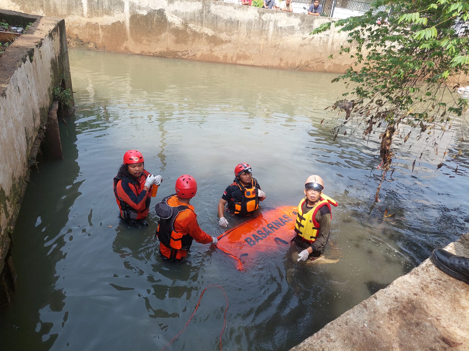 Bocah laki-laki berinisial AMR, ditemukan meninggal di Kali wilayah Pamulang, Kota Tangsel, Senin (27/10).