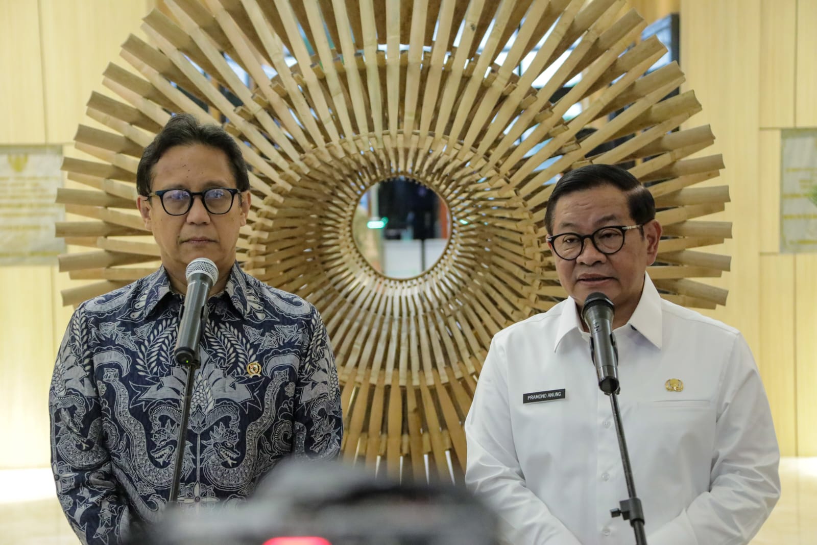 Bahas Pembangunan RS Internasional, Gubernur DKI Sambangi Kantor Menkes