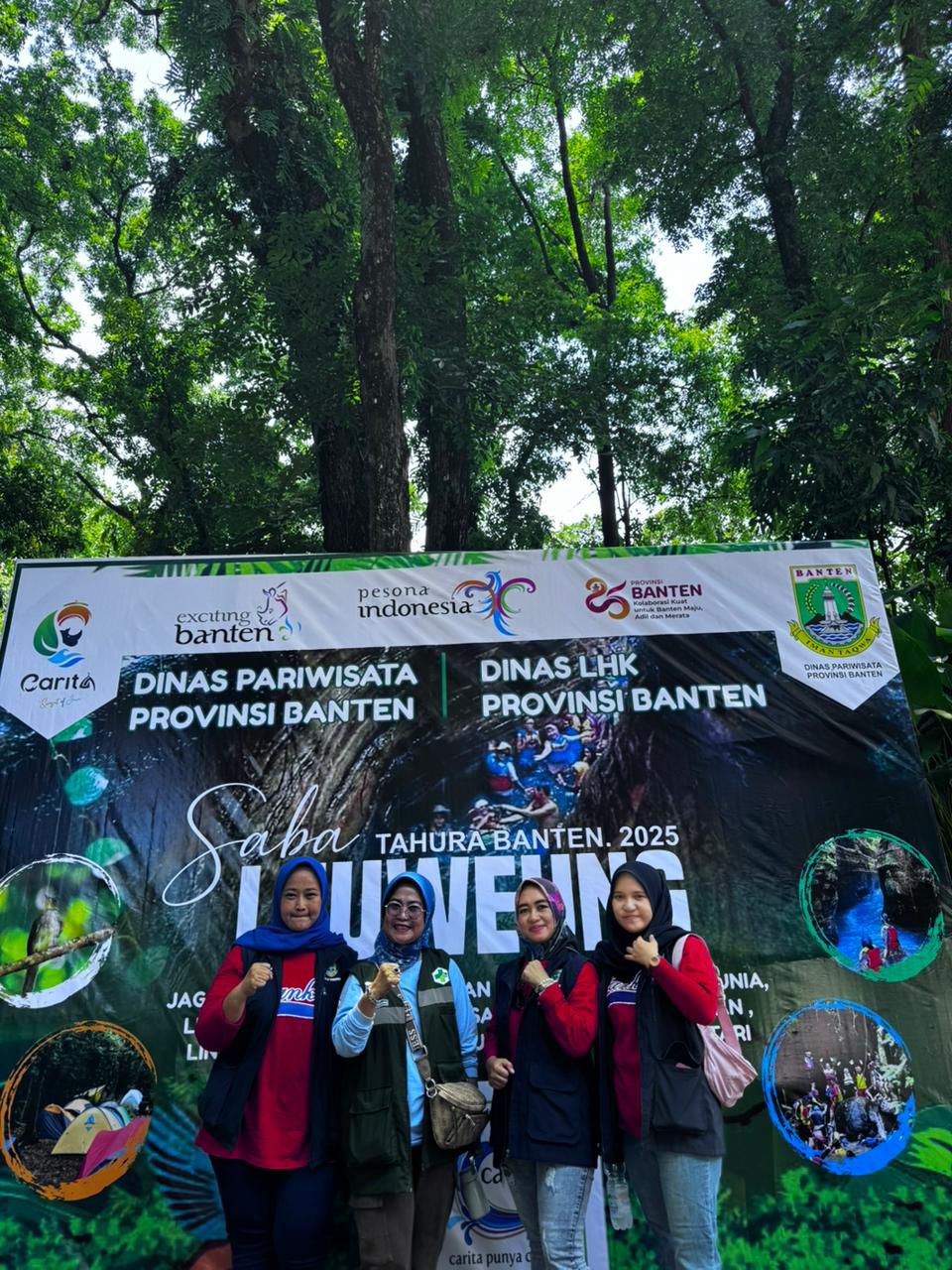 Dinas Kesehatan Provinsi Banten menurunkan tim Cek Kesehatan Gratis (CKG) pada Gerakan Sapta Pesona Wisata Bersih Pantai Carita dan Saba Leuweung TAHURA.