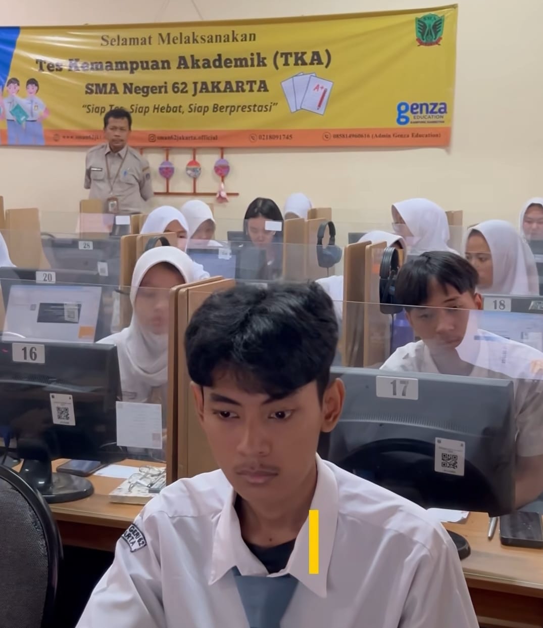 Kegiatan Try Out Kartu Jakarta Pintar di SMAN 62 Jakarta.