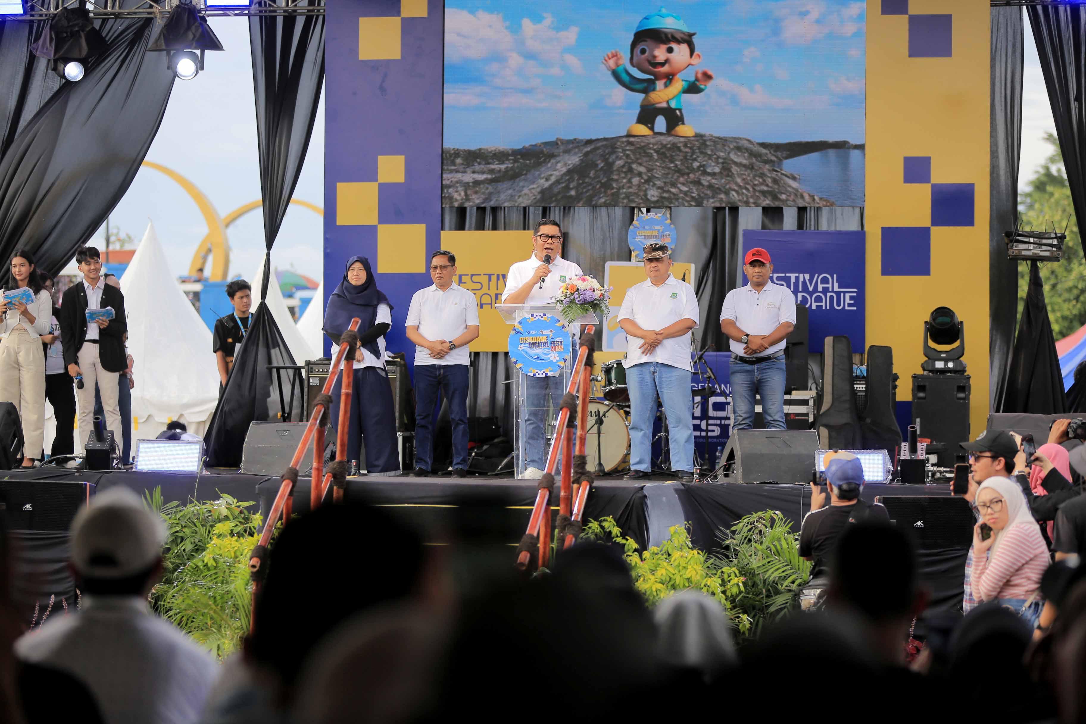 Wakil Wali Kota Tangerang Maryono menutup rangkaian Cisadane Digital Festival 2025 pada Minggu (16/11) sore.