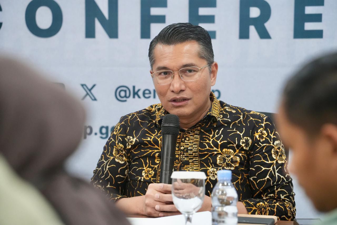 Deputi Bidang Kelembagaan dan Digitalisasi Koperasi Kemenkop Henra Saragih.