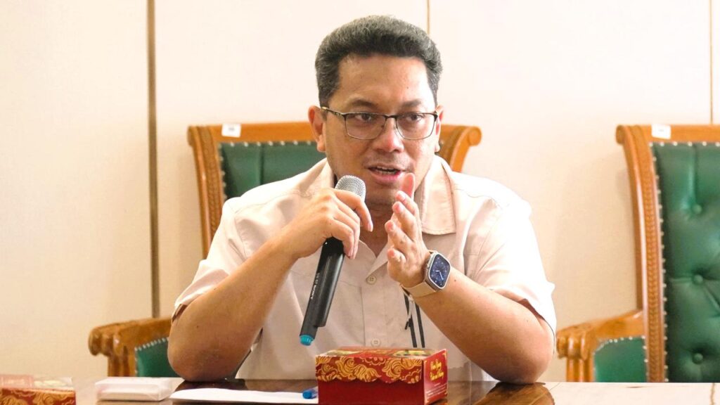 Direktur Utama Perumda Dharma Jaya, Raditya Endra Budiman.