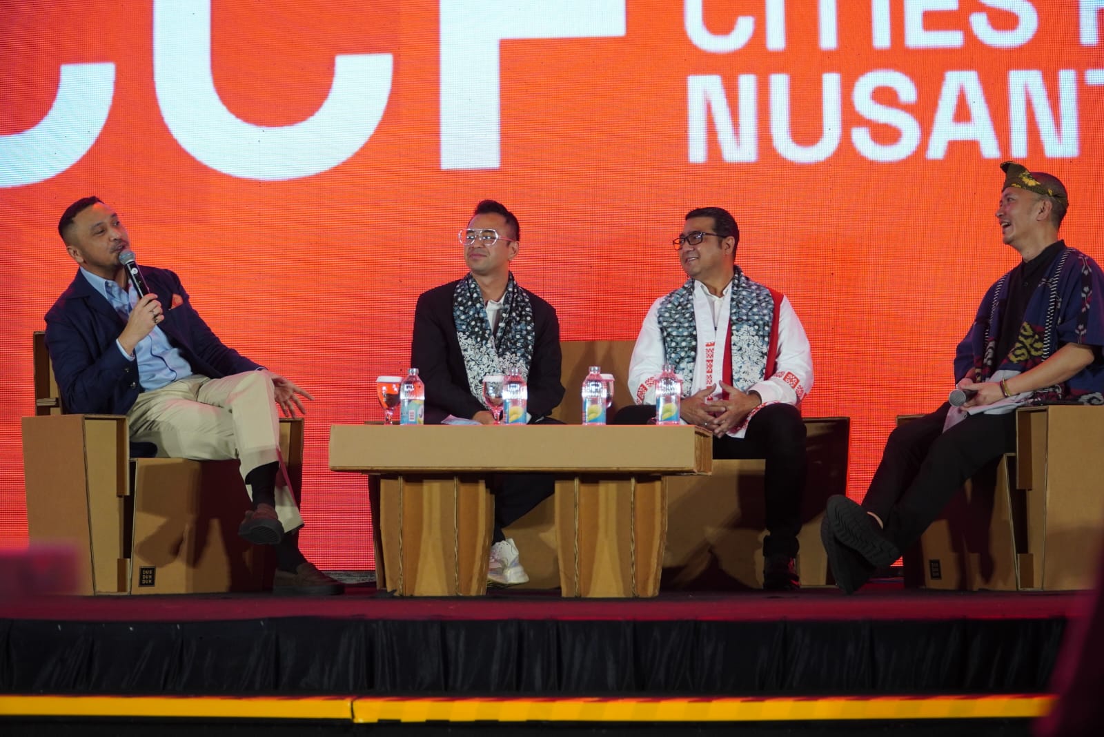 Pengurus Indonesia Creative Cities Network (ICCN) saat menggelar diskusi.