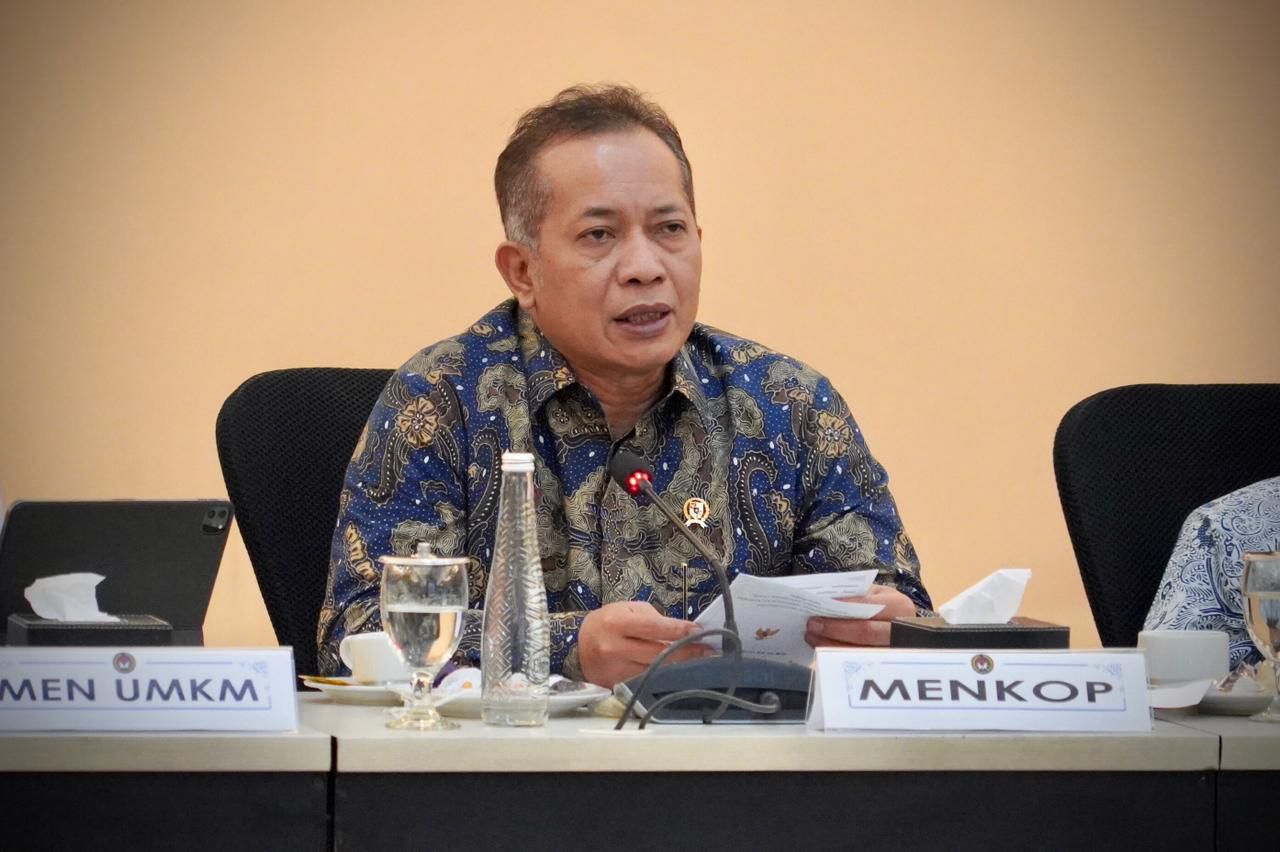 Menteri Koperasi (Menkop) Ferry Juliantono