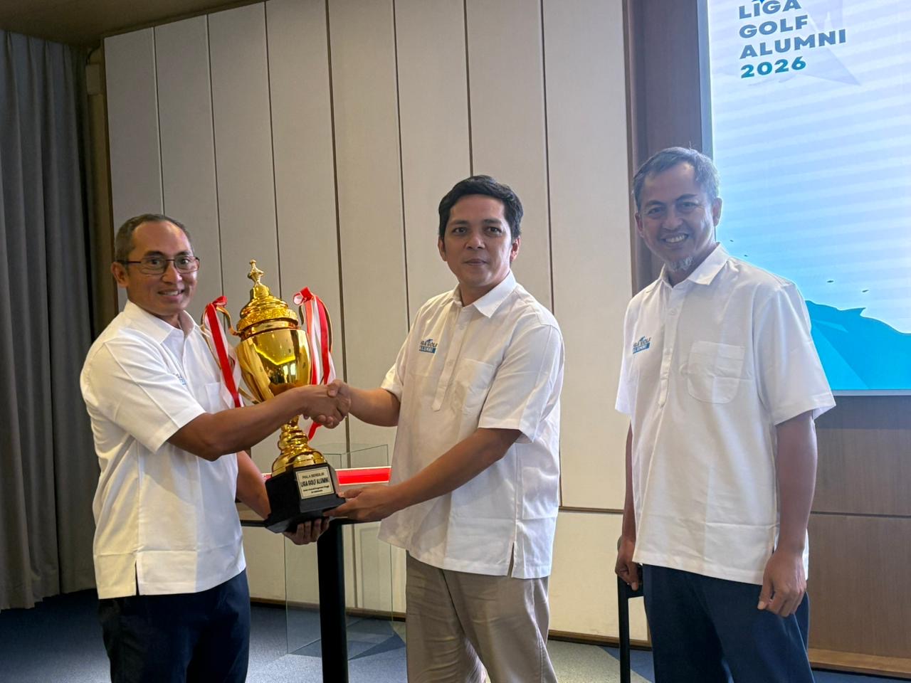Ketua PGG dan Tournament Owner Adhika Caksana, Komite Penyelenggara Anar Arsyid, dan Tournament Director Alwi Hasan.