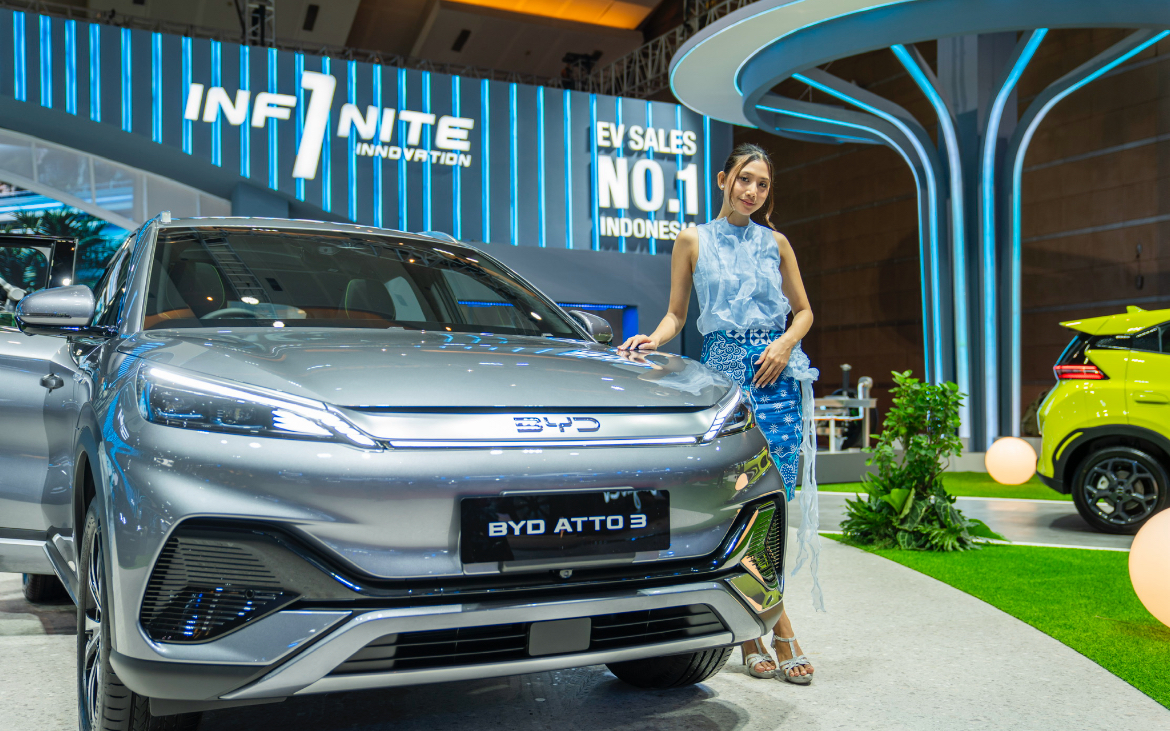BYD membawa berbagai terobosan teknologi di pameran otomotif Indonesia International Motor Show (IIMS) 2026.