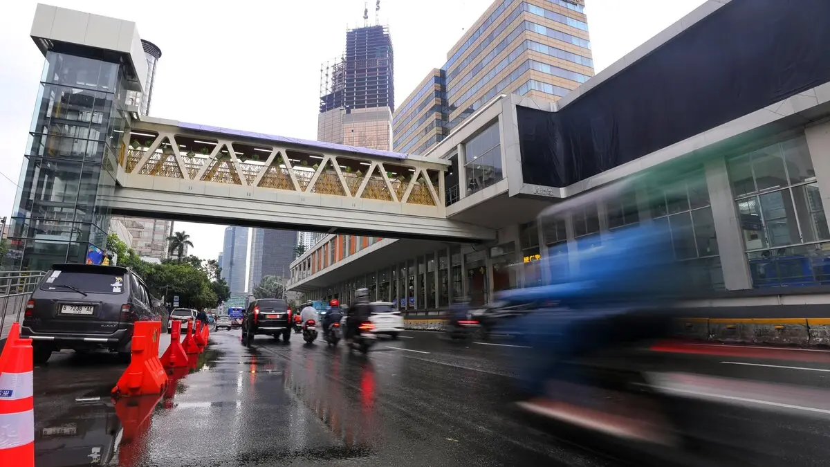 JPO Sarinah setelah revitalisasi (Media sosial X Pemprov DKI Jakarta @DKIJakarta)