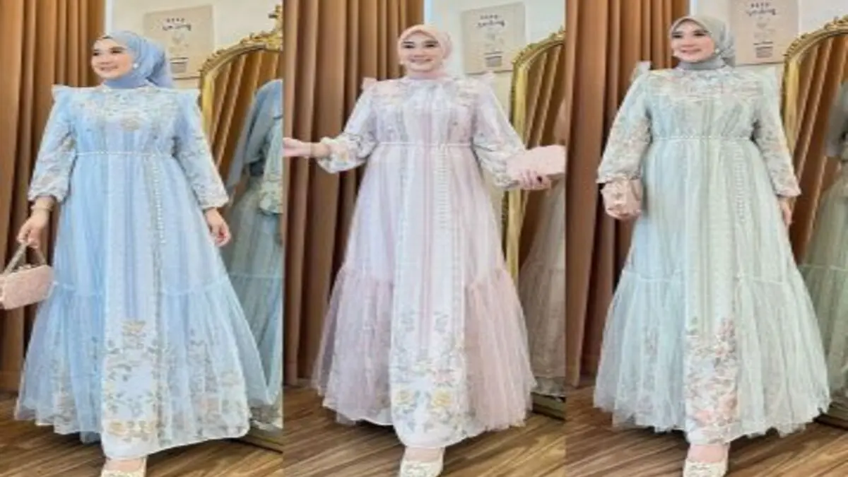 Foto gamis bini orang yang masih diburu untuk pakaian Lebaran. (Lazada)
