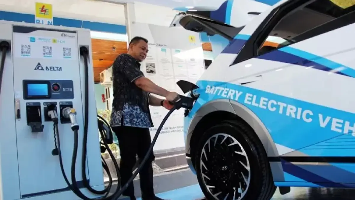SPKLU di sepanjang Tol Trans Jawa yang menjadi rute favorit pemudik menuju berbagai kota di Pulau Jawa. (Istimewa)