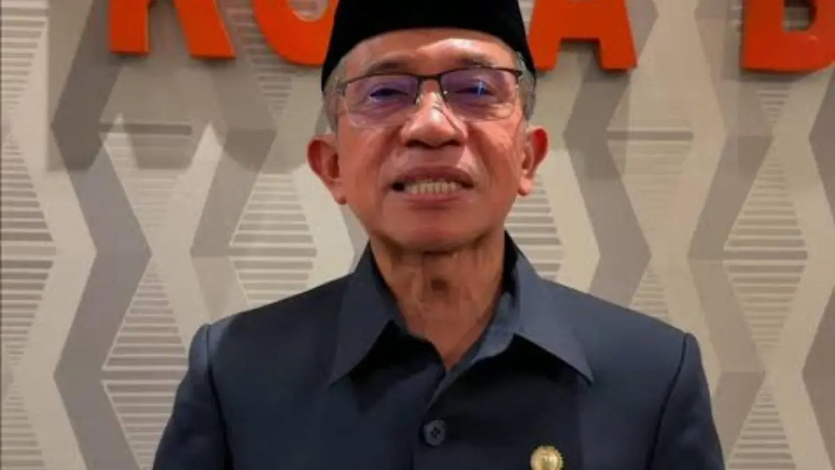 Ketua DPRD Kota Bandung, Asep Mulyadi, mengaku telah mendapatkan informasi mengenai belum adanya kepastian THR bagi PPPK Paruh Waktu. (Humas DPRD Kota Bandung)