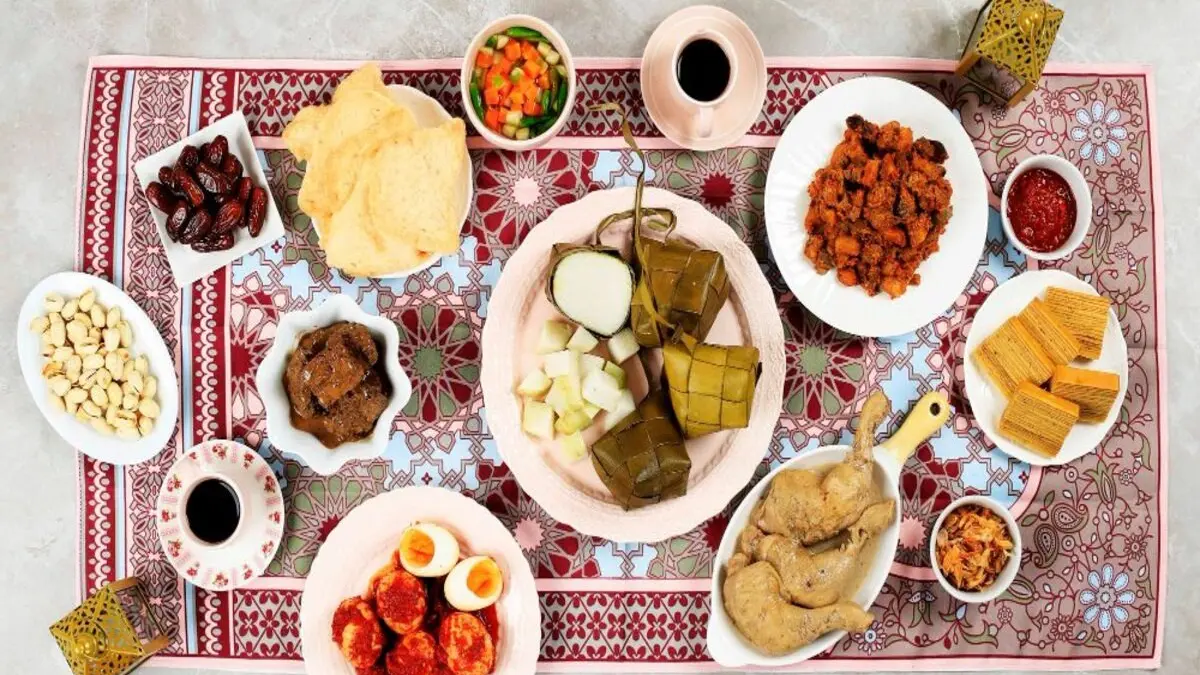 Berbagai hidangan saat Lebaran (MUI Digital)