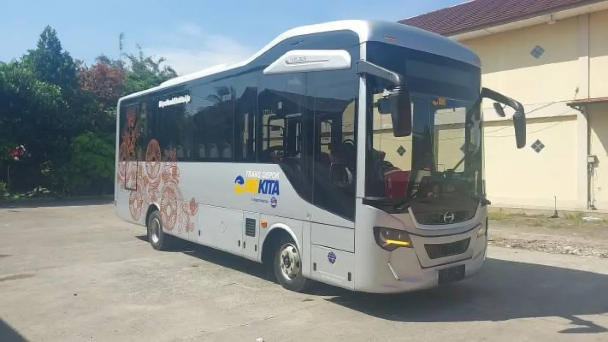 BISKITA Trans Depok sekarang menjadi pilihan baru untuk warga Depok yang ingin menggunakan transportasi umum. (Traveloka)