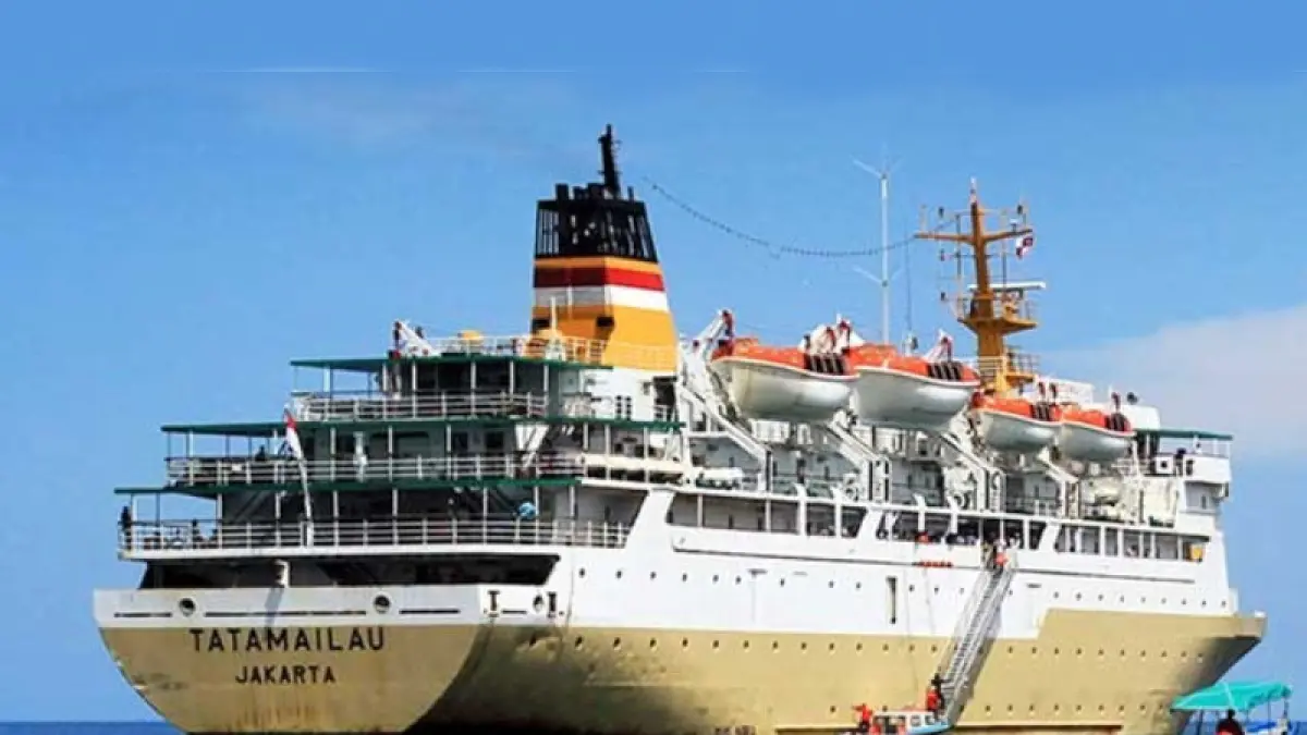 Perjalanan menggunakan kapal Pelni kelas ekonomi masih menjadi pilihan utama masyarakat Indonesia untuk bepergian antar pulau. (Dok Pelni)