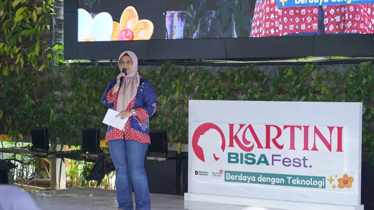 Direktur Utama Telkom Dian Siswarini turut hadir dan memberikan sambutan dalam agenda Kartini BISA Fest pada 20–24 April 2026 di Telkom Hub, Jakarta Selatan. (Istimewa)