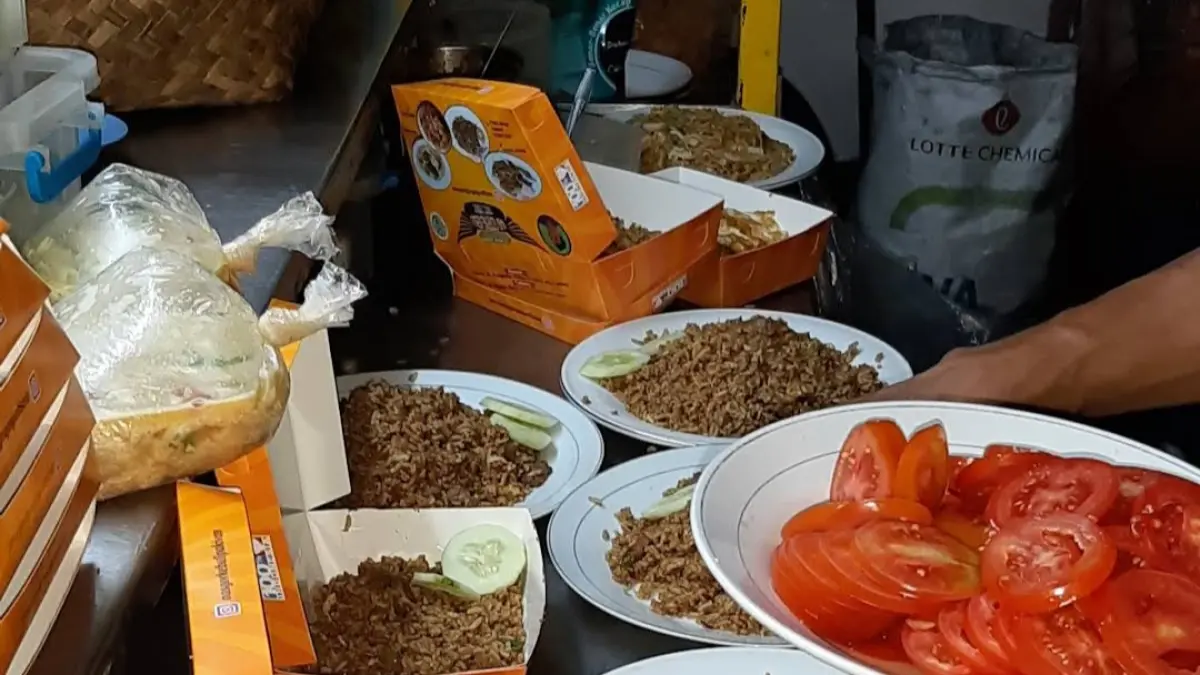 Kuliner Nasi Goreng Jakarta yang Ramai dari Buka Sampai Pagi