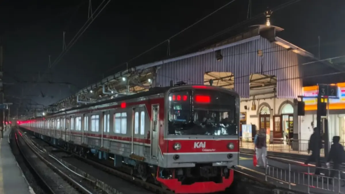 Peron 6, 7, dan 8 Stasiun Bogor resmi operasikan rangkaian KRL SF12 mulai 15 Juli 2026. (Istimewa)