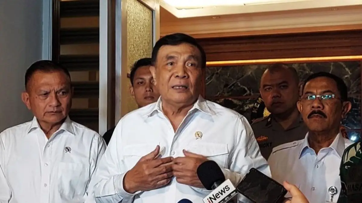 Pemerintah memastikan video ajakan demo Agustus 2026 merupakan hoaks. Polisi kini menelusuri akun penyebar informasi palsu tersebut. (Dok. Antara)