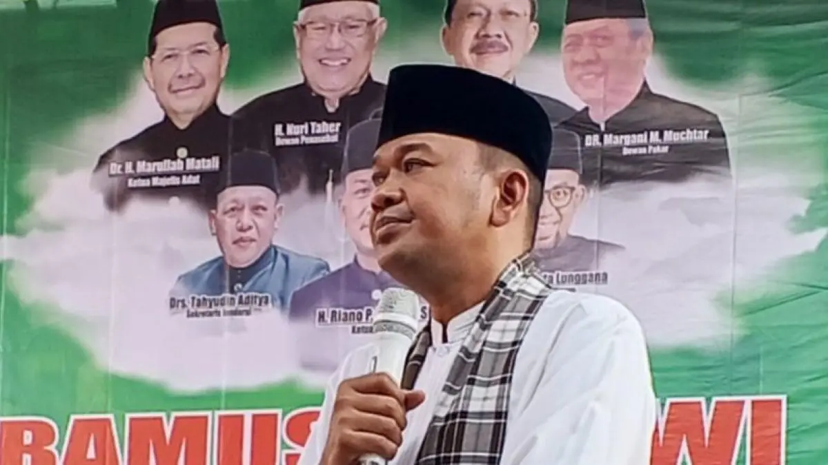 Ketua Umum Bamus Betawi H Riano P Ahmad di Jakarta, Jumat (14/8). (Bamus Suku Betawi/Antara)