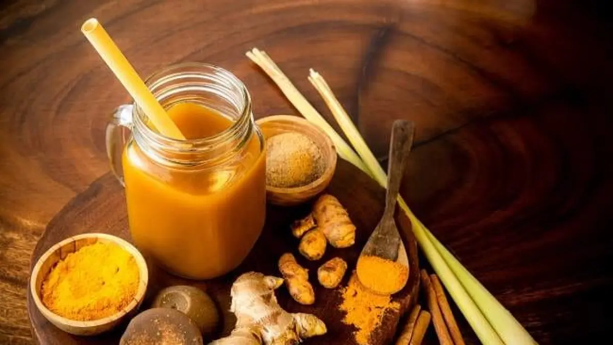 Gambar Jamu beserta rempah” yang digunakan (Dok. Alodokter)