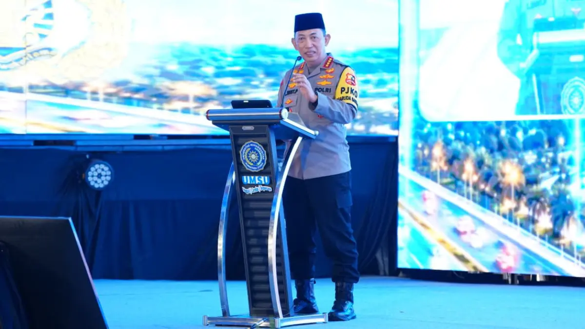 Kapolri Jenderal Polisi Listyo Sigit Prabowo saat memberikan kuliah umum kepada mahasiswa baru di UMSU, Senin (28/9/2026). (Mabes Polri)